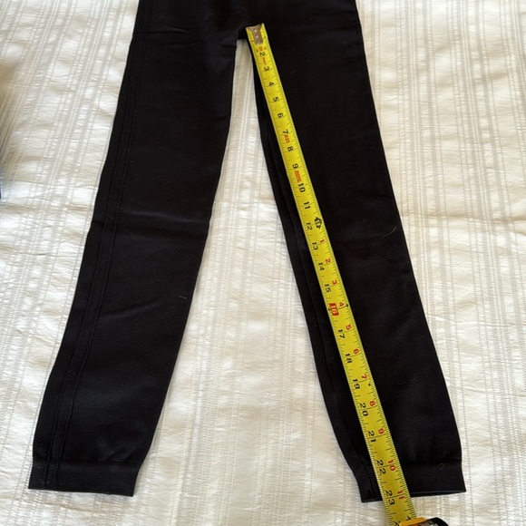NWT Spanx Black Look At Me Now seamless Leggings sz S - Picture 5 of 5